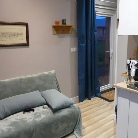 Hébergement de vacances Garden House For 2-4 People Avec Terrasse Montcy-Notre-Dame