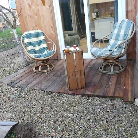 Garden House For 2-4 People Avec Terrasse Montcy-Notre-Dame